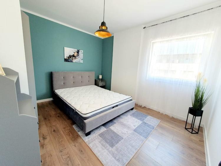 De inchiriat apartament de 3 camere in Floresti - 8