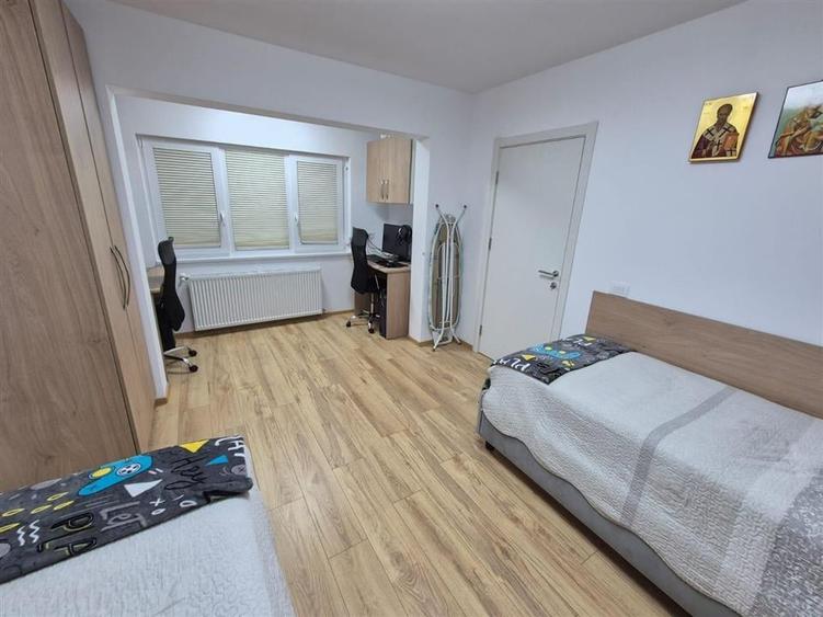 Apartament 3 camere Podu Ros - 7