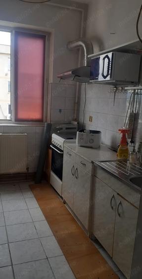 Apartament 2 camere de vanzare in Campina zona Autogara - 3