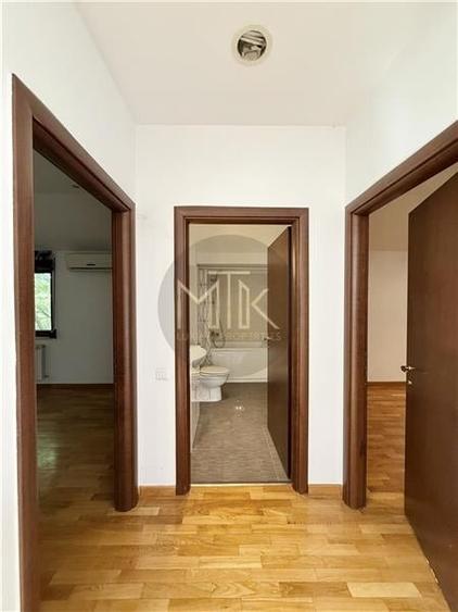 Vila Individuala Spectaculoasa cu Piscina, Erou Iancu Nicolae-Pipera - 41