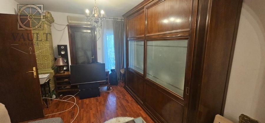 Apartament 3 camere -ETAJ 1- VILA- FOISORUL DE FOC - 12