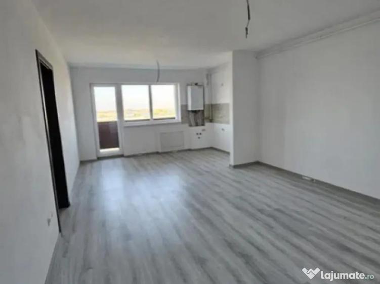 Apartament 2 camere, tip studio - zona Sanpetru - 2