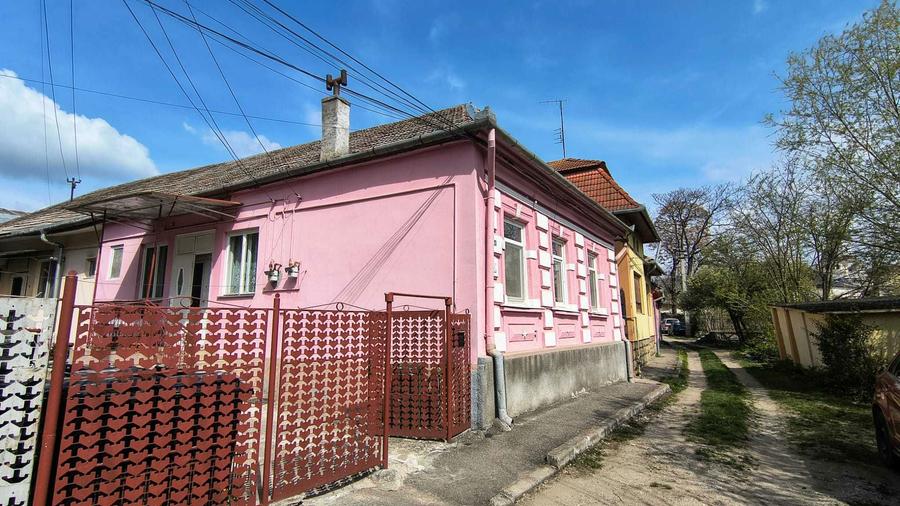 Apartament la casa | 2 camere | Ultracentral | 80.000 EUR neg - 3