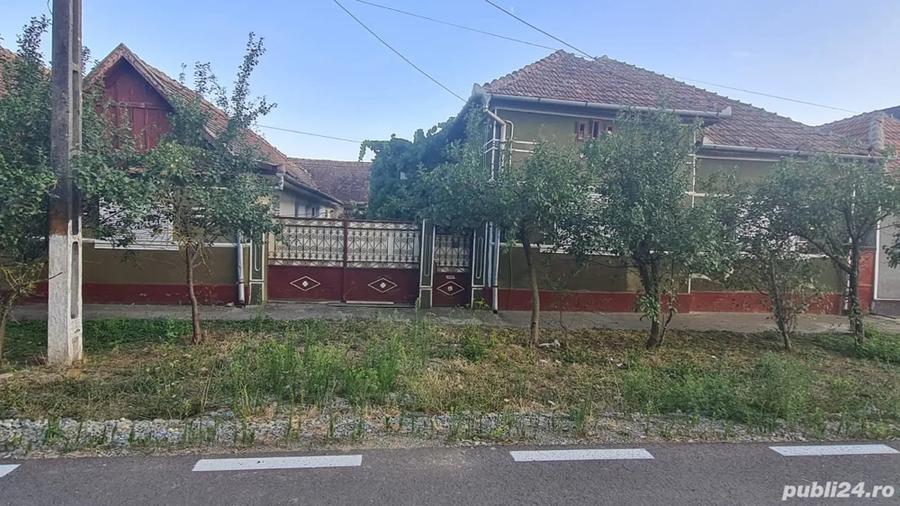 Vand casa + gradina, localitatea Apateu, jude?ul Arad - 2