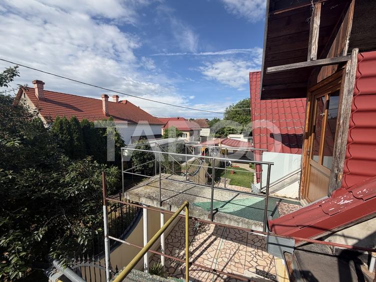 Casa de vanzare 3 camere 134 mpu teren liber 143 mp garaj Fagaras - 12