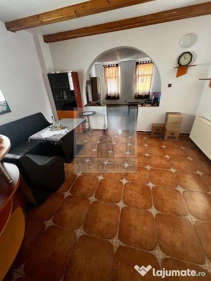 Casa /Villa 3 camere mobilata/utilata - zona Centrul Civic - 9