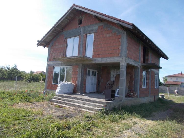 Casa la rosu, Sacalaz, P+M 220mp, teren 930mp utilitati la strada - 1