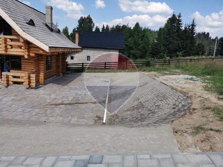 Casă individuală cu 3 camere cu Teren 472 Mp în Dorna-Arini