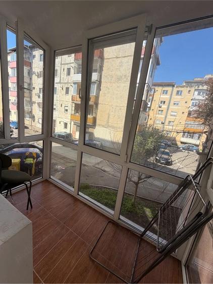 Inchiriez apratament cu 1 camera Complexul Studentesc - 2