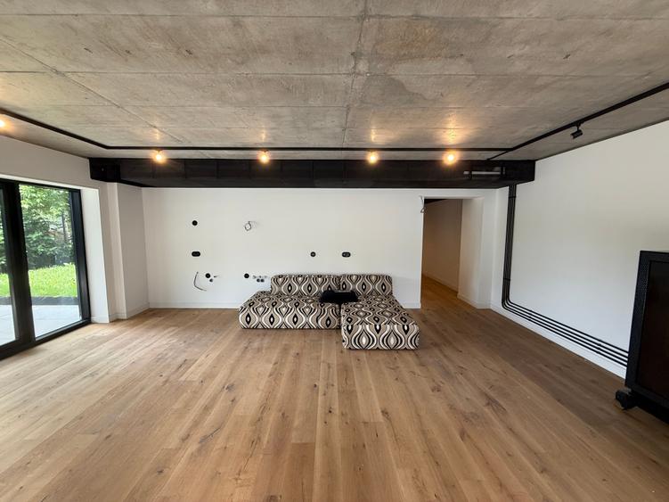 APARTAMENT 3 CAMERE + GRADINA 80MP - COMISION 0% - 5