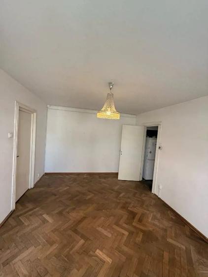 Apartament cu 2 camere, zona Tatarasi - 2