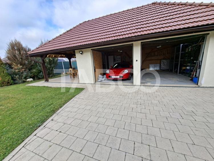 Casa individuala moderna de vanzare 5 camere 2 garaje - 2