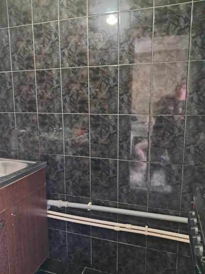 Soveja -4 camere decomandat  2 bai-96mp-centrala pe gaz-175000 Euro - 8