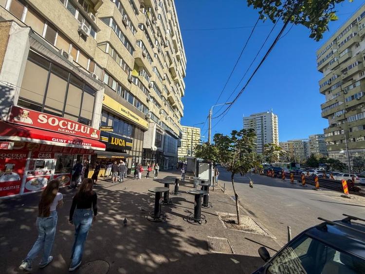 Apartament 4 Camere Piata Delfinului- Chisinau - 1