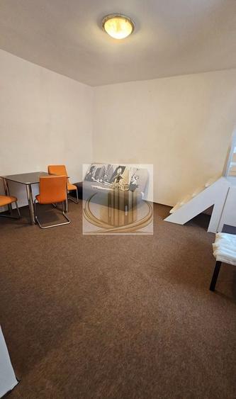 Apartament cu 2 camere de vânzare  la casa in curte comuna - 3
