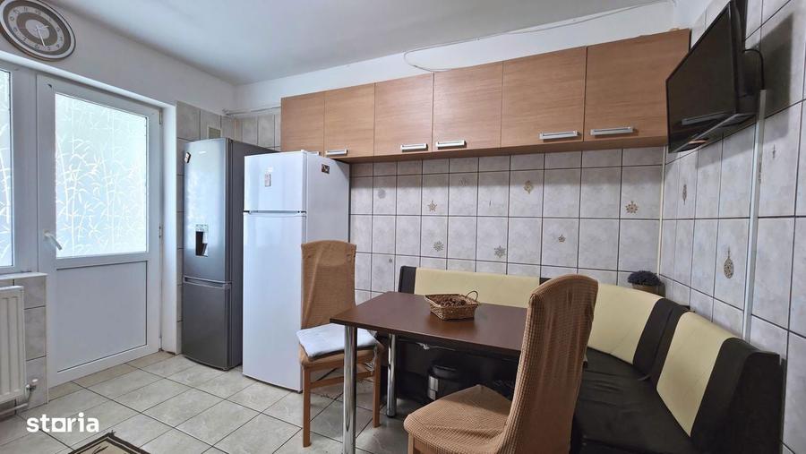 Apartament 3 Camere de Vanzare Sector 4 Centrala Proprie - 15