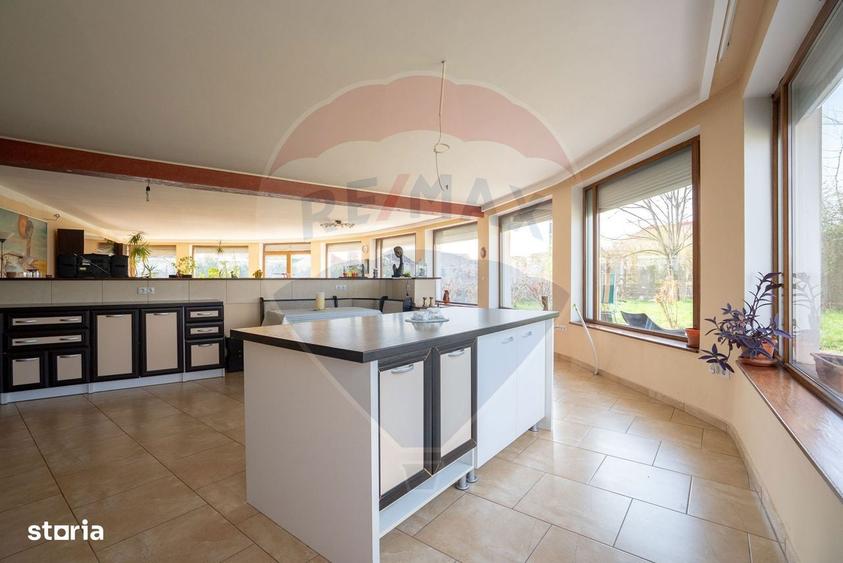 De vanzare Casa 1 nivel, teren 2000mp Sanmartin - 2