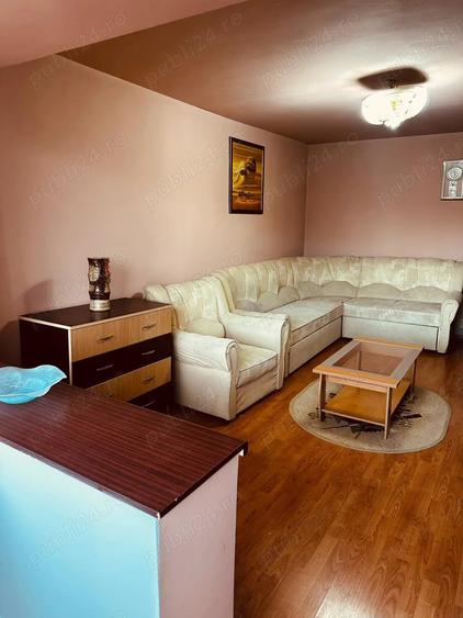 Apartament 4 camere, decomandat, Soseaua Vergului nr 11, bl. H1,SC. 1,Et 9, ap.37. Pret 130.000 euro - 3