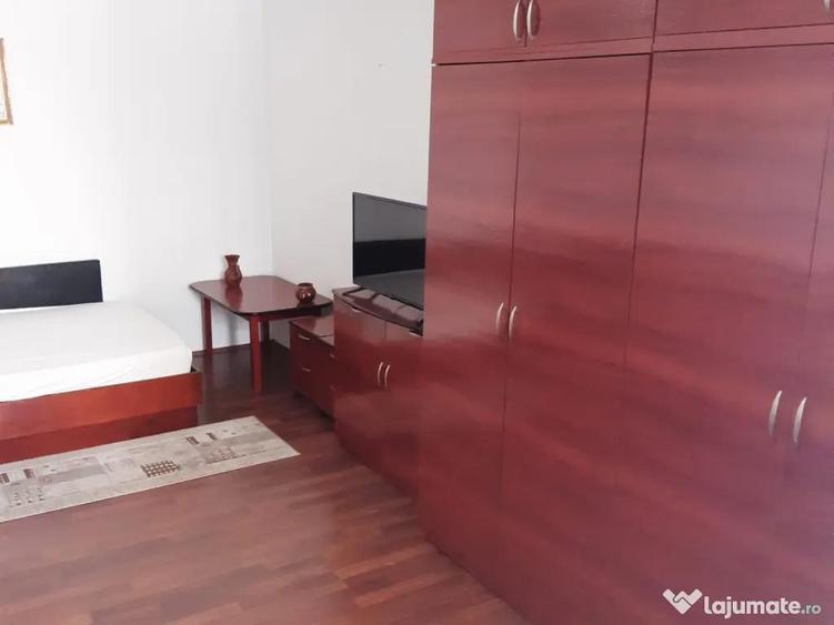 Garsoniera decomandata Ostroveni, 35 mp utili, bloc BCA.. - 3