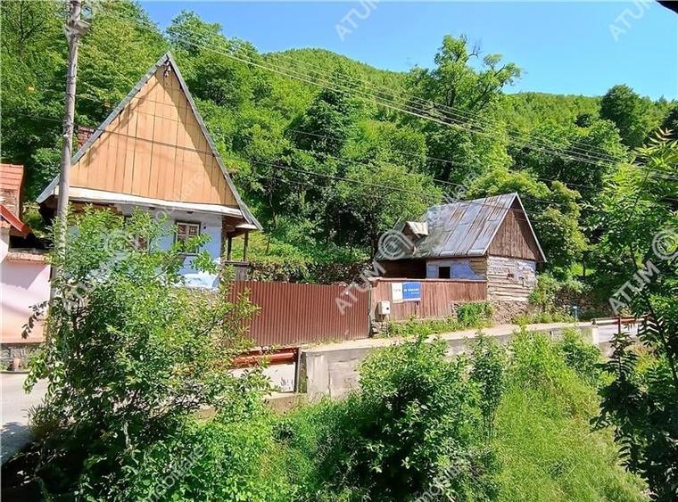 Casa traditionala din lemn cu 930 mp teren langa Sibiu - 24