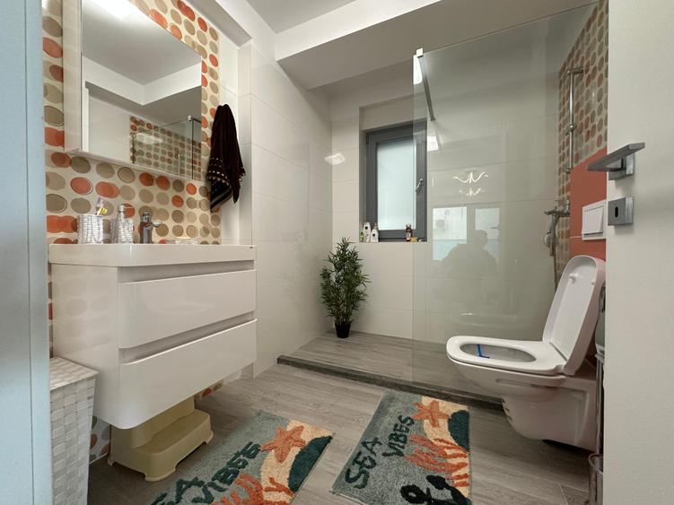 Apartament 2 camere cu vedere la mare - 11