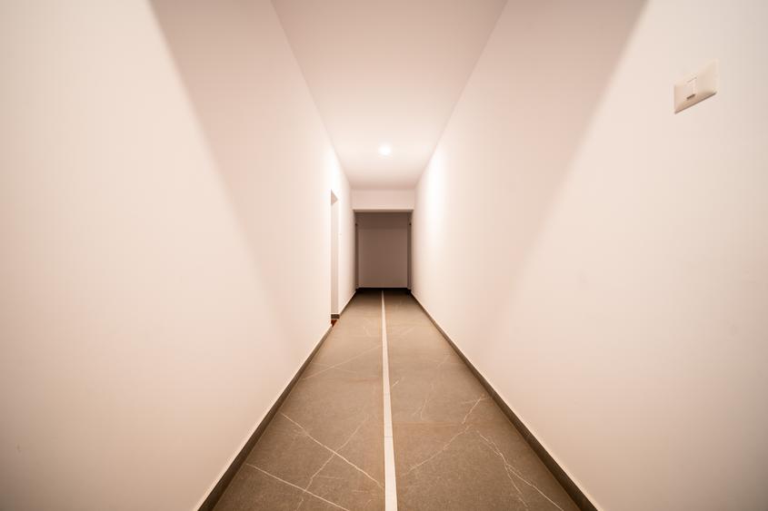 APARTAMENT 2 CAMERE -  LOC DE PARCARE INCLUS - PIPERA PLAZA - COMISION 0% - 13