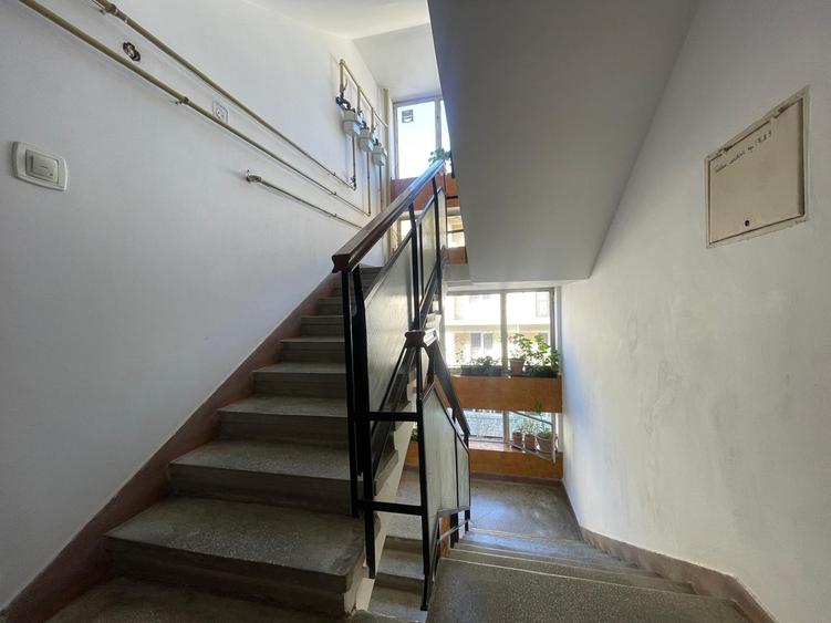 Ion Mihalache apartament 3 camere etaj 2 decomandat 91 mp - 4