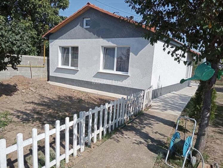 Vand casa in Bors Vand casa in Bors