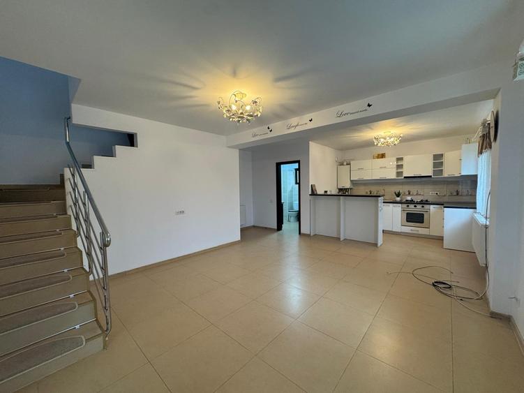 Casa tip duplex P+1E ~ 3 camere 2 bai ~ teren 200mp - 7