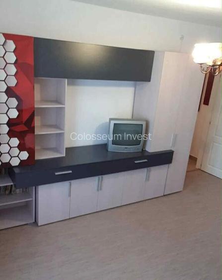 Apartament 2 camere, decomandat - zona Centru Civic Apartament 2 camere, decomandat - zona Centru Civic
