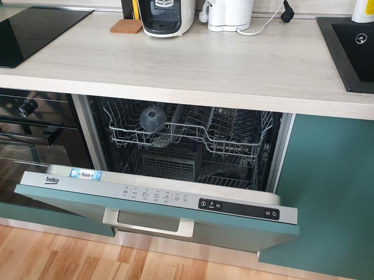 Apartament -Tomis Villa - cu vedere la mare mobilat și utilat - 5