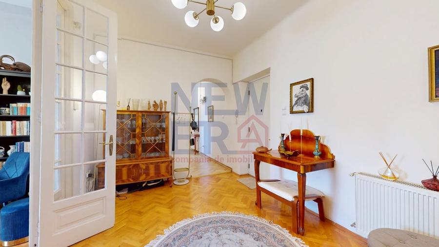Apartament cu 4 camere decomandat, mobilat în Ferdinand