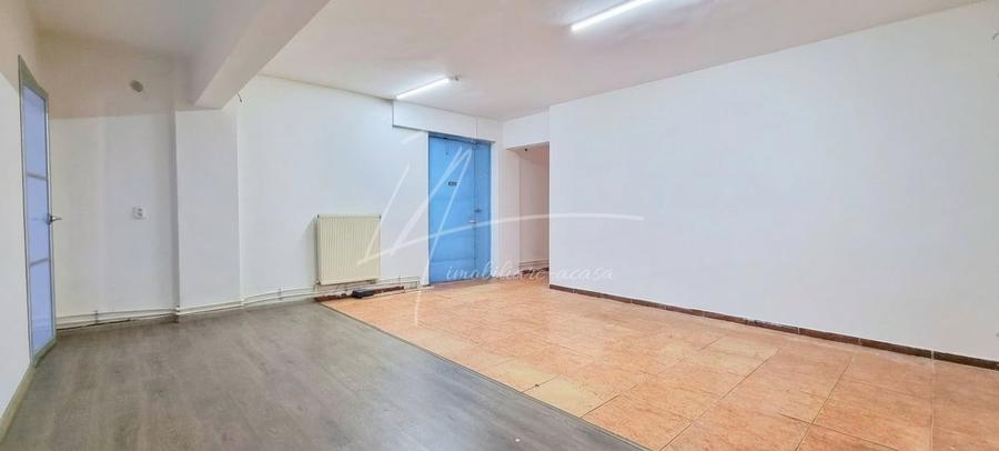 SPATIU COMERCIAL STRADAL 108 mp STR. MAICA DOMNULUI NR. 41 / B-DUL LACUL TEI! - 6