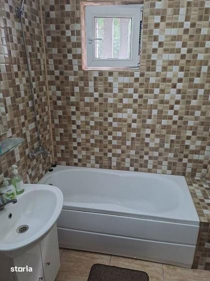 Inchiriez apartament , etaj 1 Bulevardul Roman Musat - 4