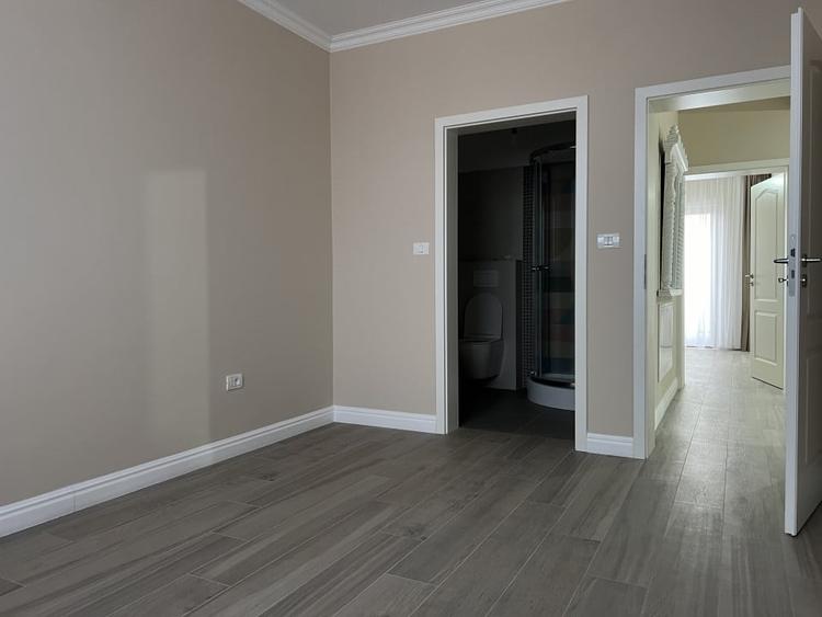 Duplex, 4 camere, 290mp teren, 125mp utili, curent trifazic -  Sacalaz - 5