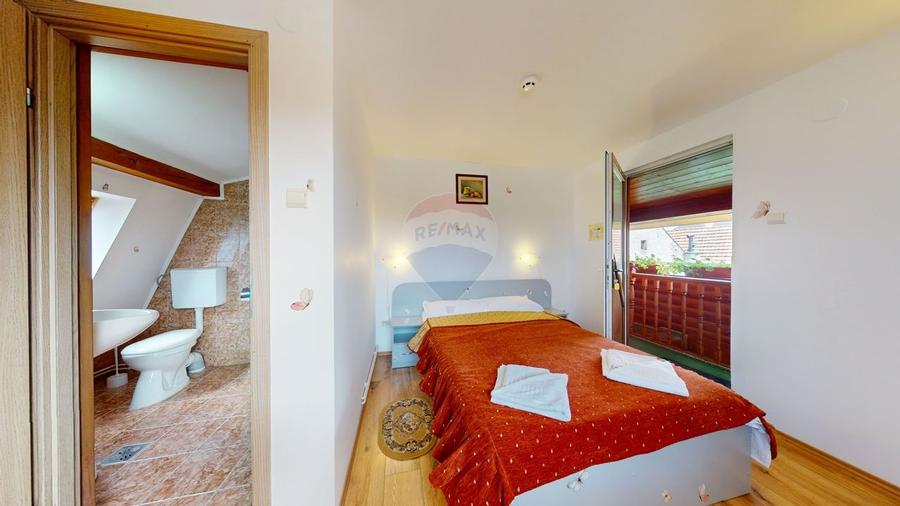 Propietate cu potential de investitie | Pensiune - 14