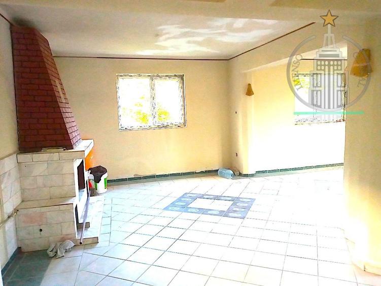 Vila, casa si teren 1600 mp, pret de ocazie, potential ridicat - Codlea, Brasov - 2