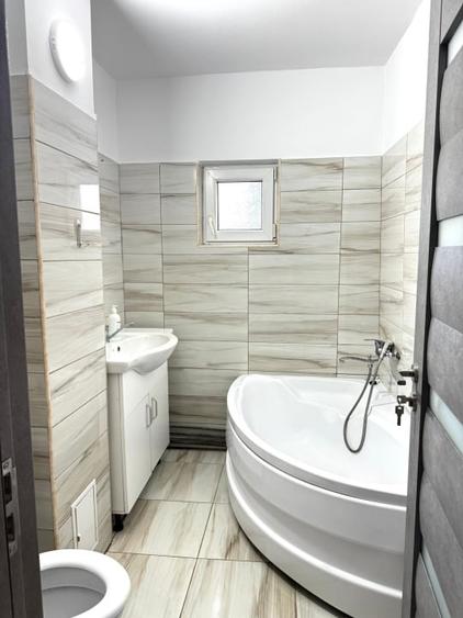Apartament 3 camere| parter| 61 mp| zona Cetate - 5