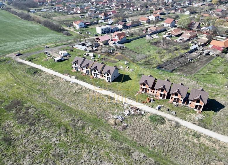 Parcele teren intravilan duplex/ case insiruite 771mp | Covaci - 4