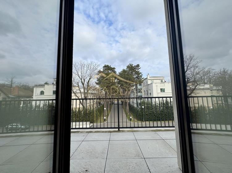 Penthouse cu 5 Camere *400mpc* / 67mp terasa / View 360 / Bd. Kiseleff - 16