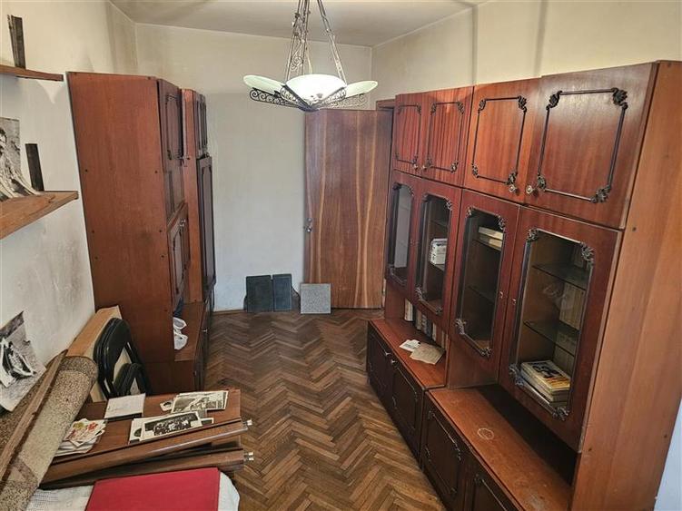 Resita, 4 Cam. Cf. 1, Mobilat+Utilat, Micro 2 - 18