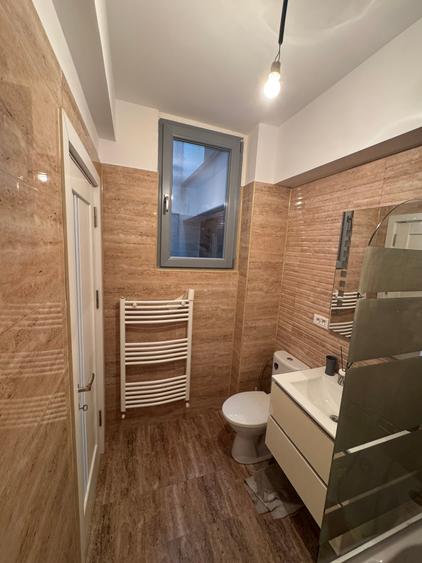Apartament două camere decomandat nou/ et 1/ parc Bazilescu/ sector 1 - 14