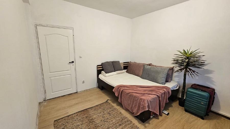 Direct proprietar - Apartament 3 camere in vila - 2