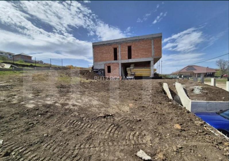 Vila individuala semifinisata, 120 mp, in Turda Noua