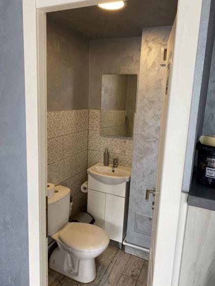 Spatiu comercial de inchiriat Vaslui, ideal coafor/manichiura - 5