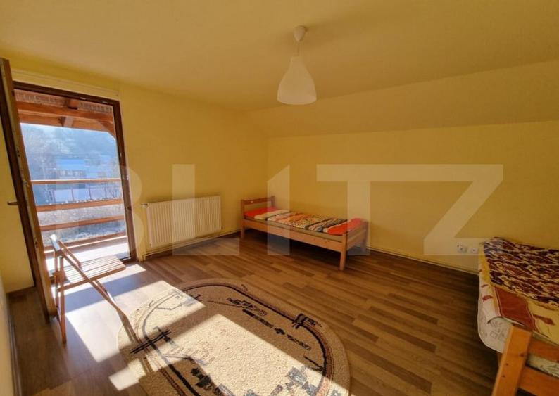 Casa individuala, 195 mp, 6300 mp teren, zona Jucu - 11