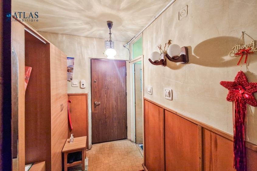 Zona centrala, 3 camere, intersectia  Onix, parter, parcare, 77 mp., comision 0% - 16