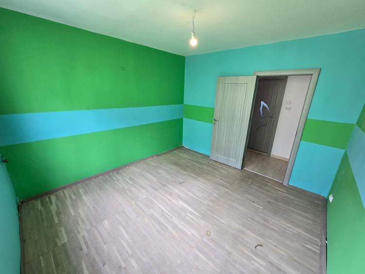 Vanzare 2 cam cu bucatarie utilata, reabilitat, loc parcare,Calea Vitan cu Bravu - 16