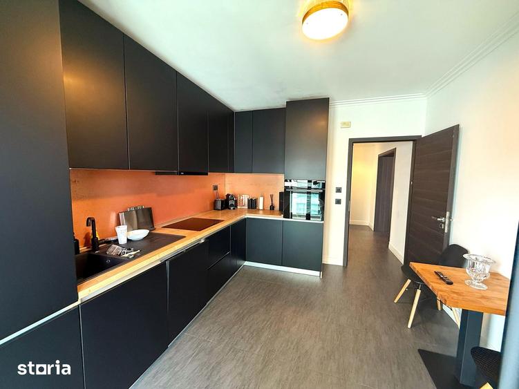 Apartament cu 4 camere în Tei