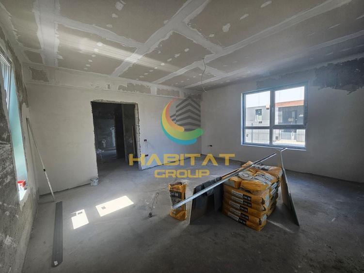 Duplex cu 3 camere cu Canalizare în Central